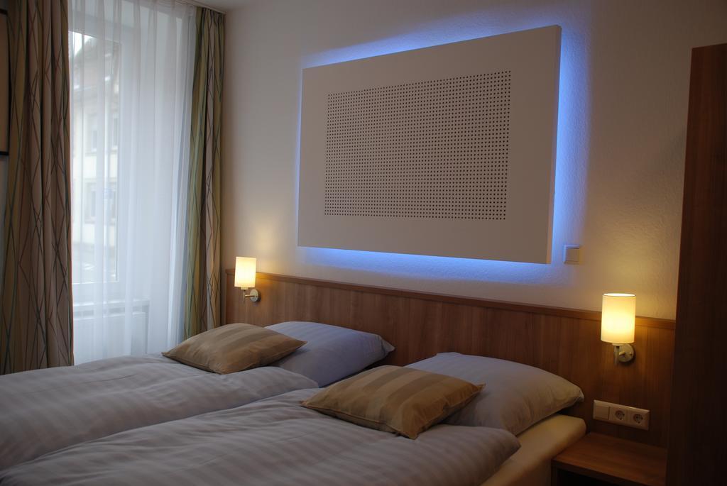 Hotel Rest Inn Bretten Phòng bức ảnh